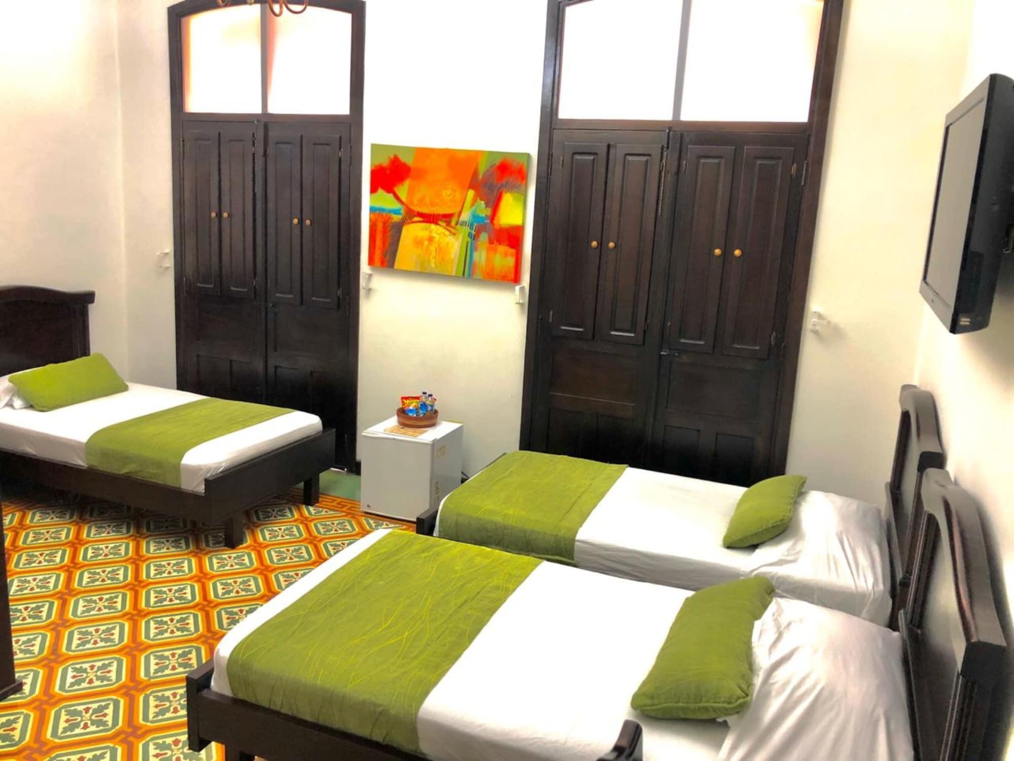 Casa Escobar Buga Hotel Bagian luar foto